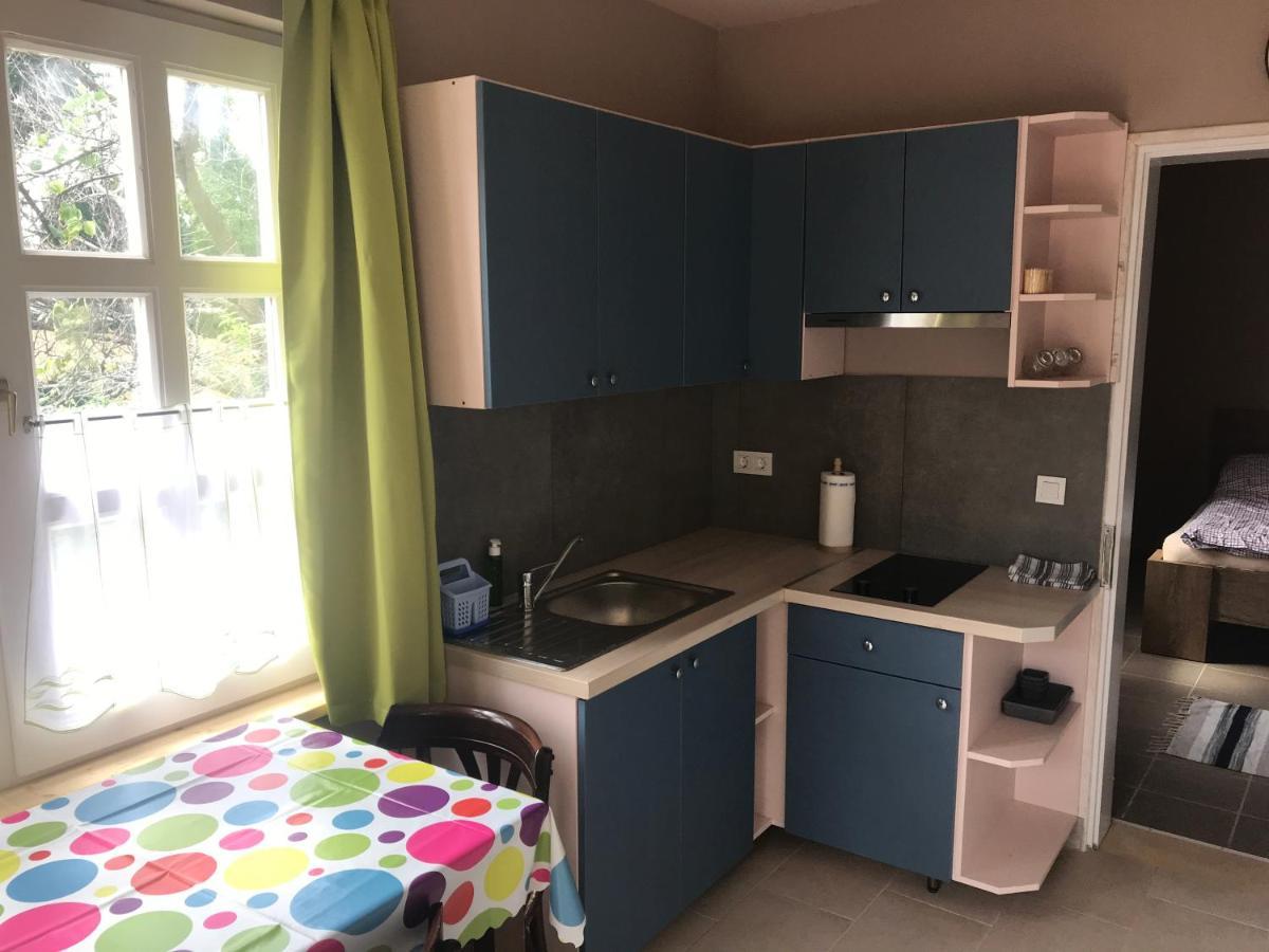 Neptun2 Apartman Domsod Esterno foto